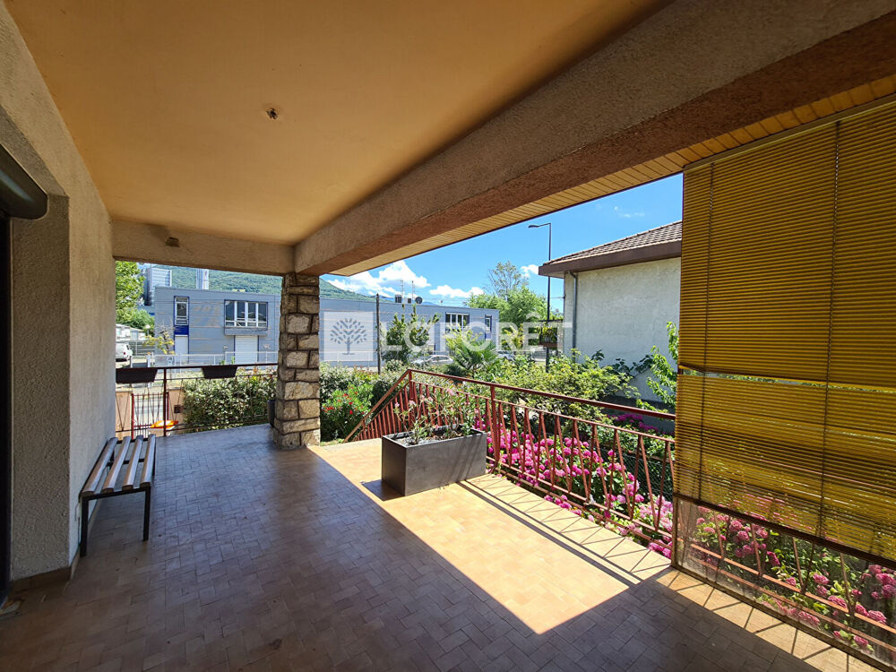 Appartement Grenoble 5 pièce(s) 123.55
