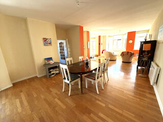  Appartement à vendre 3 pièces 148 m²