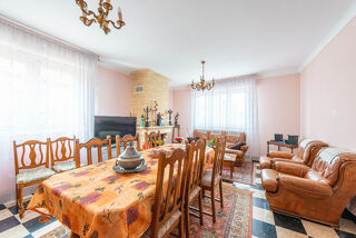  Maison à vendre 10 pièces 194 m²