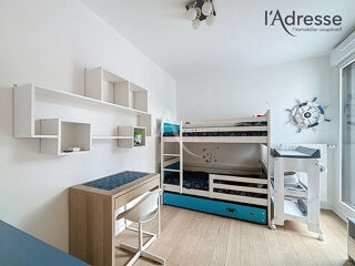  Appartement à louer 3 pièces 64 m²