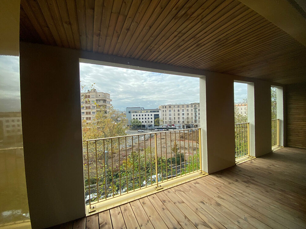 Vente Appartement Appartement 4 pièces terrasse Lyon 8