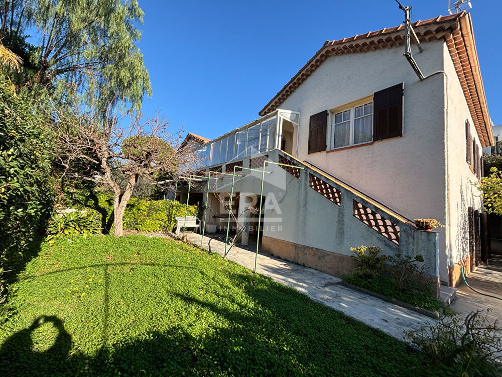 � vendre  Maison Cagnes-sur-Mer (06800)