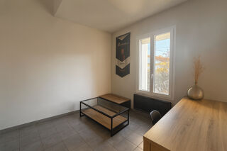  Appartement à louer 3 pièces 50 m²
