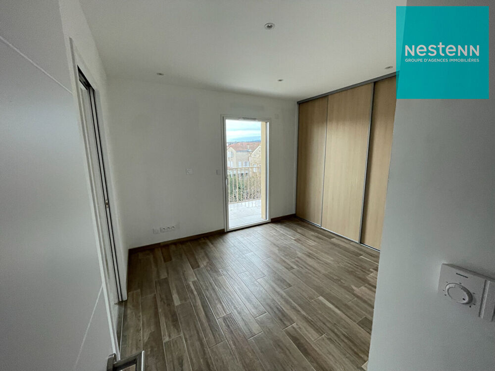 42600 - Appartement Dernier Etage - Etage privatisé - 126 m² - 3 chambres - garage et place de stationnement