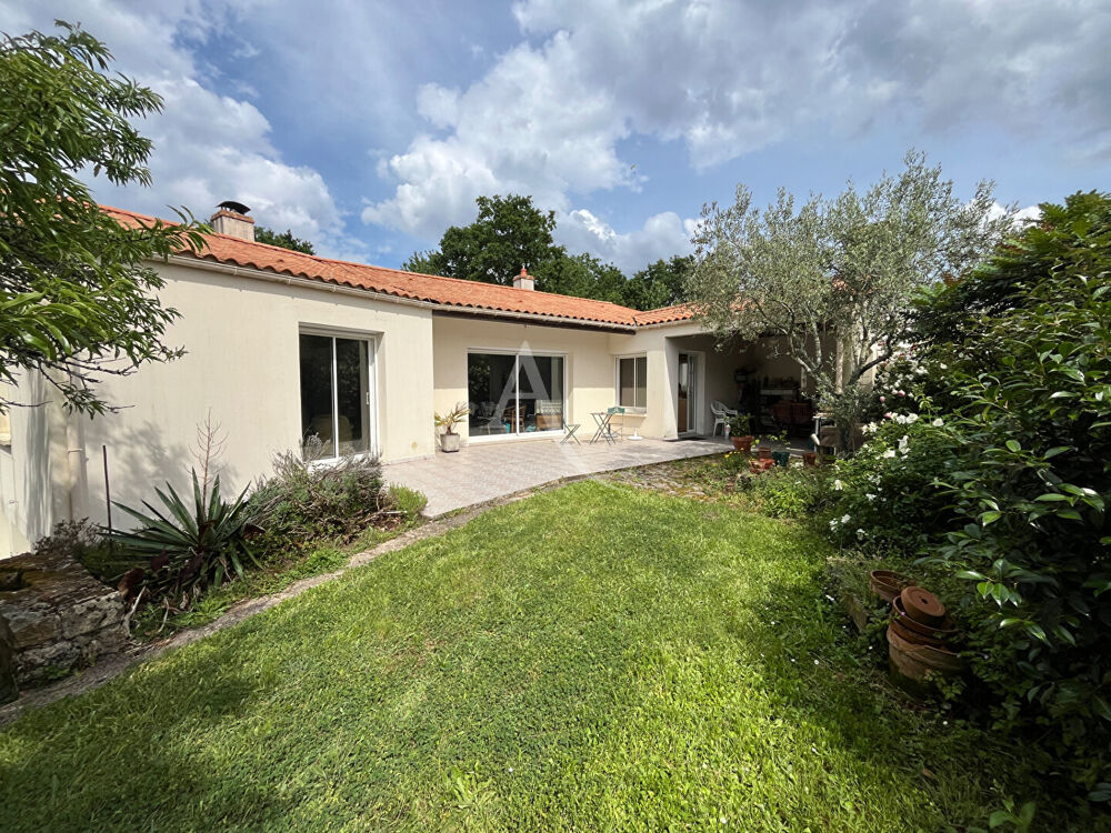 Vente Maison LA ROCHE SUR YON MAISON A VENDRE 6 PIECES La roche sur yon
