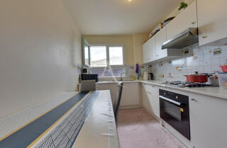  Appartement � vendre 4 pi�ces 82 m�