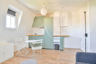  Appartement à louer 2 pièces 25 m²