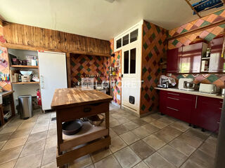  Immeuble � vendre 10 pi�ces 292 m�