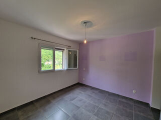  Appartement à louer 2 pièces 55 m²