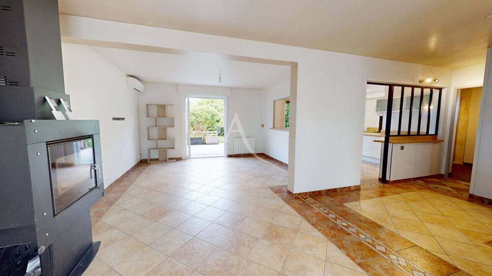 Maison La Chapelle Saint Mesmin 4 chambres , jardin .