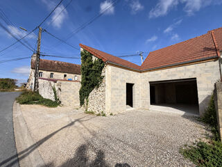  Parking / Garage à louer 4 pièces 89 m²