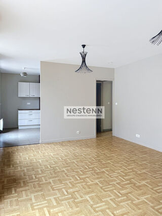  Appartement à louer 3 pièces 60 m²