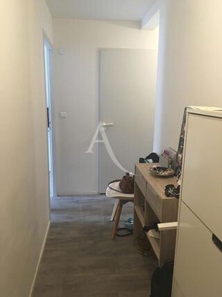  Appartement à louer 2 pièces 36 m²