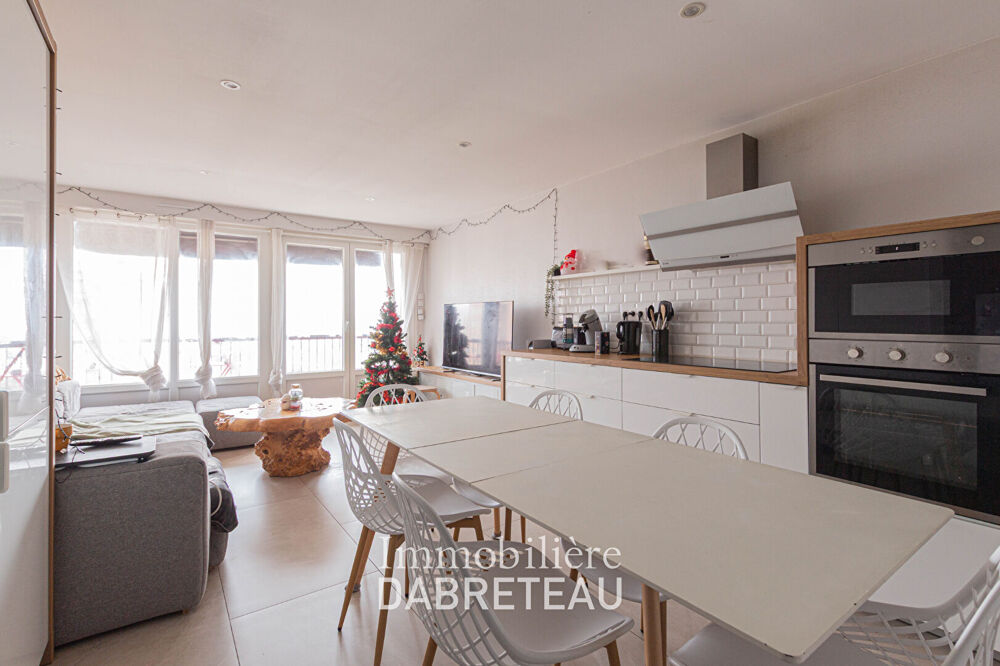 Chambre à louer en colocation - BRON