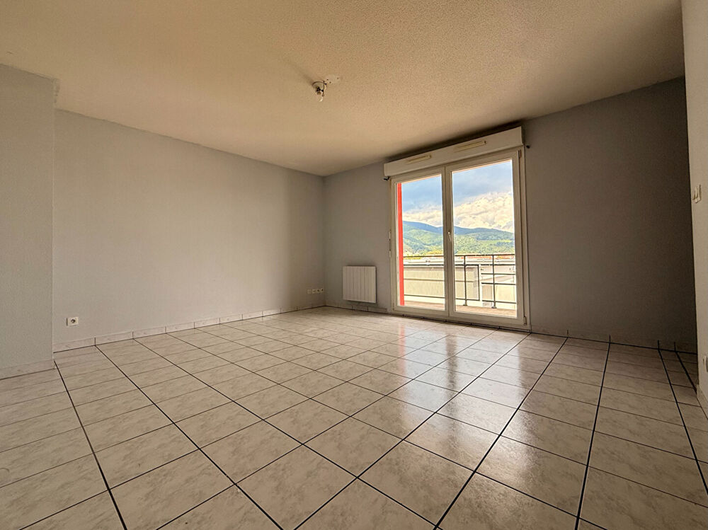 Charmant appartement 2 pièces à vendre à Thann - Emplacement idéal et prestations de qualité !