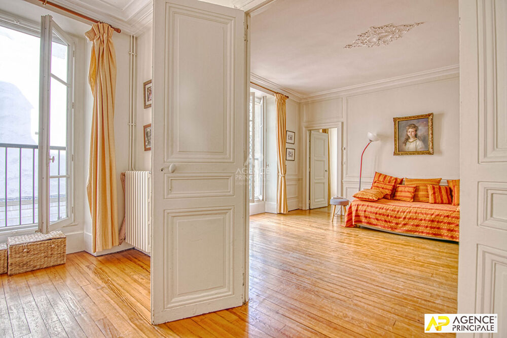 Vente Appartement Versailles Notre-Dame maison de ville 6 pièces 163 m² au sol (133 m² carrez) avec cave Versailles