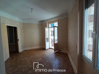  Immeuble à vendre 8 pièces 140 m²