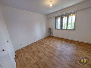  Appartement à louer 2 pièces 47 m²