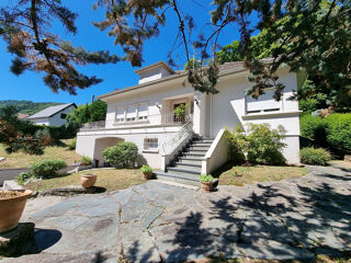  Maison  vendre 6 pices 143 m