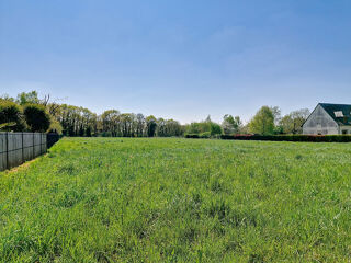  Terrain à vendre 692 m²