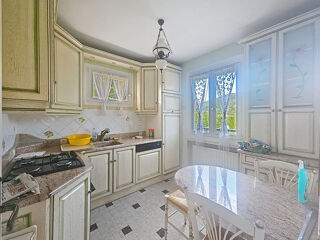  Maison � vendre 9 pi�ces 101 m�