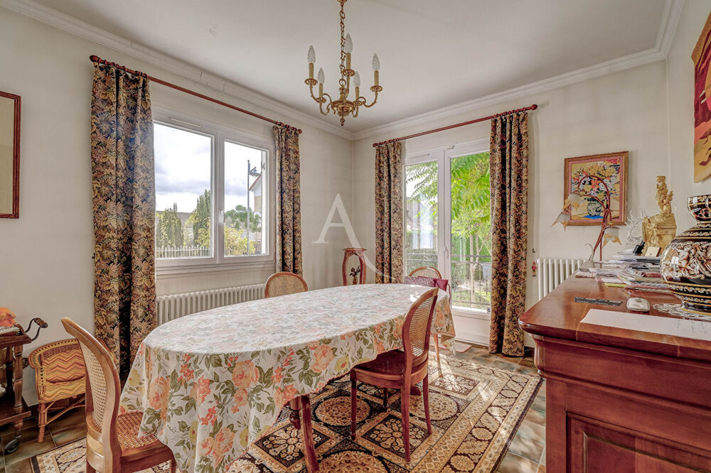 Vente Maison Maison  Brie Comte Robert 134 m2  terrain 596 m²  5 chambres Brie comte robert