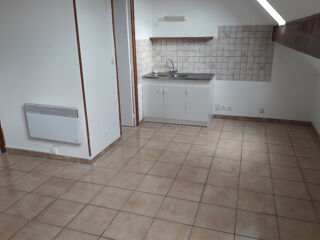  Appartement à louer 2 pièces 31 m²