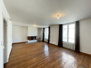  Appartement à louer 2 pièces 68 m²