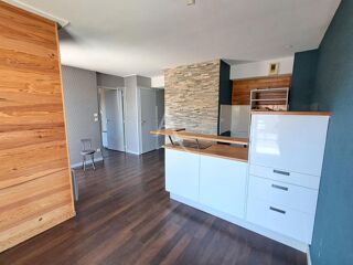  Appartement à louer 2 pièces 33 m²