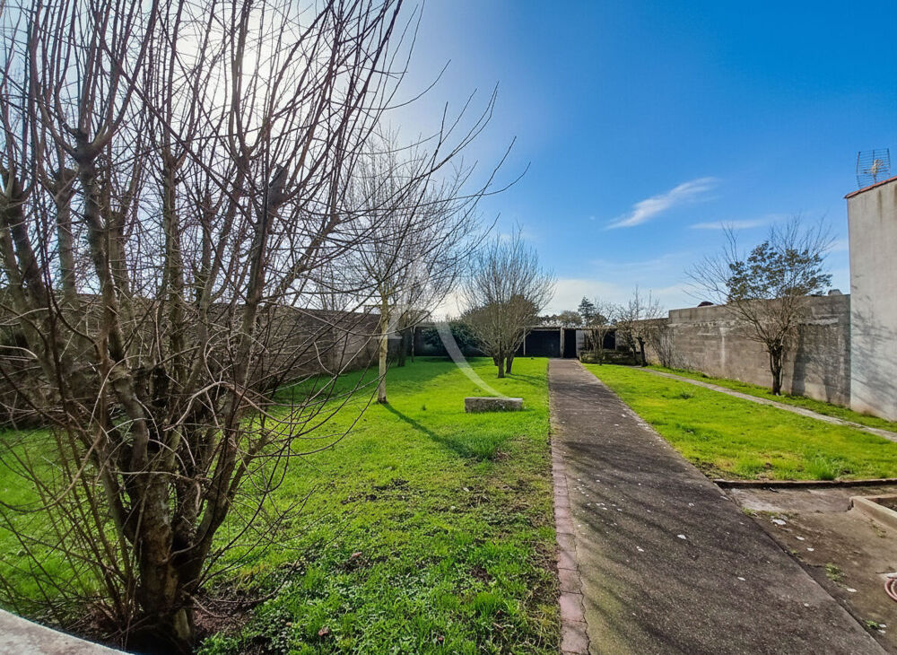 Vente Maison Maison Bouin 6 pièce(s) 137 m2 Bouin