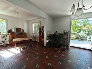  Maison  vendre 7 pices 160 m