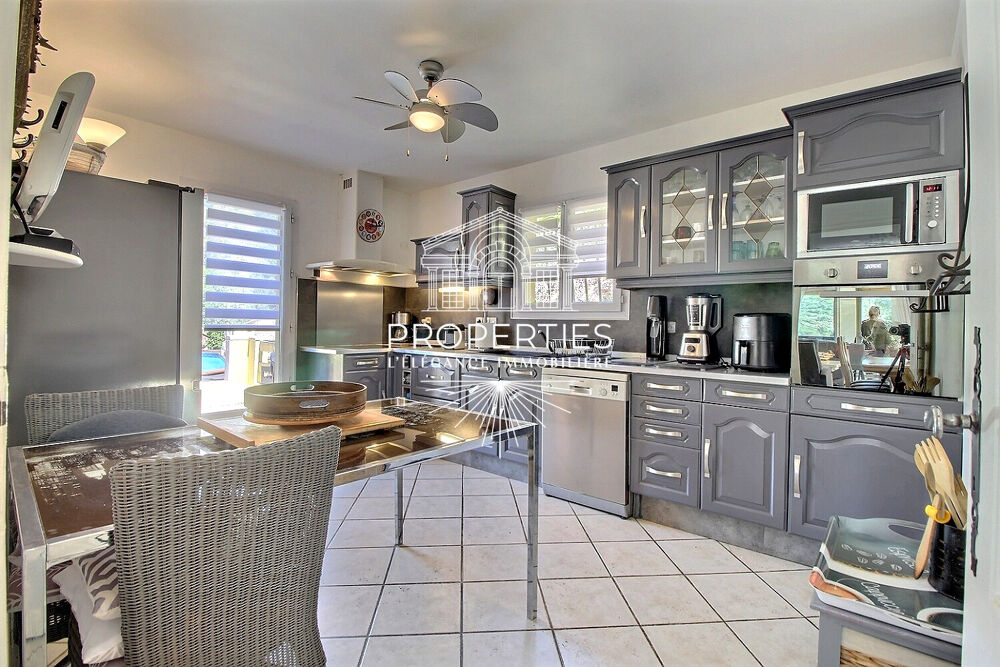 � vendre  Maison Le Lavandou (83980)