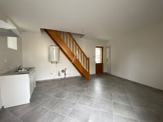  Appartement à louer 2 pièces 38 m²