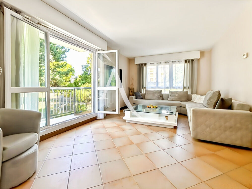 Appartement Bois D'Arcy 3 pièce(s) 77.7 m2