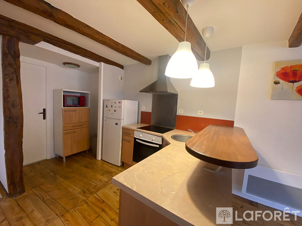 Location Appartement À louer - Duplex meublé de 39 m² au coeur de Saint-Flour Saint flour