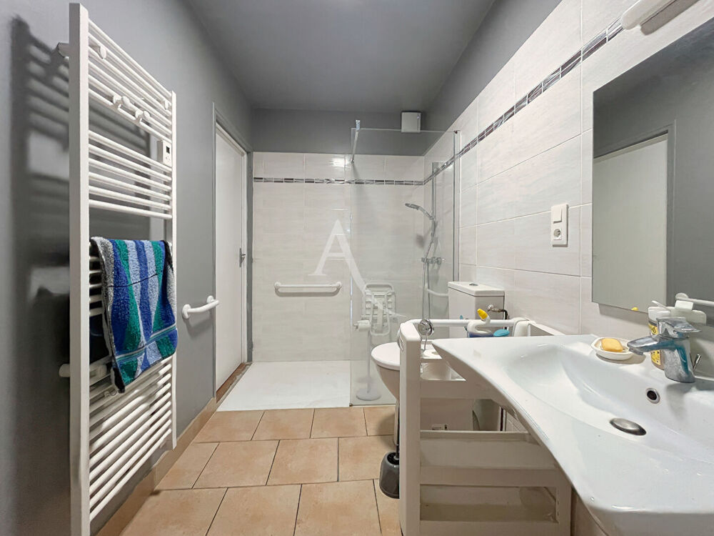 Maison Seyresse 6 pièce(s) 220 m2