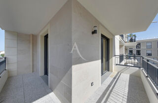  Appartement à louer 2 pièces 52 m²