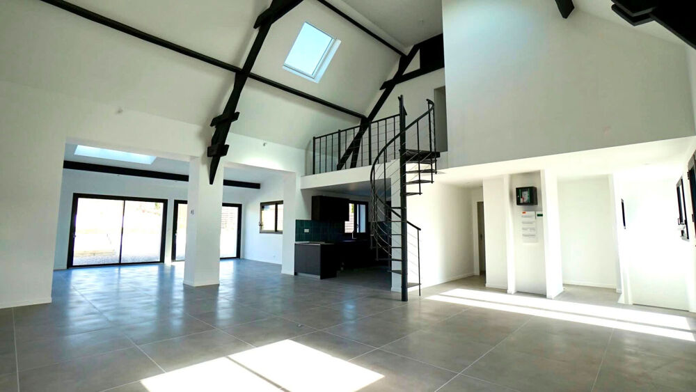 Maison rénovée Gargenville 185 m2