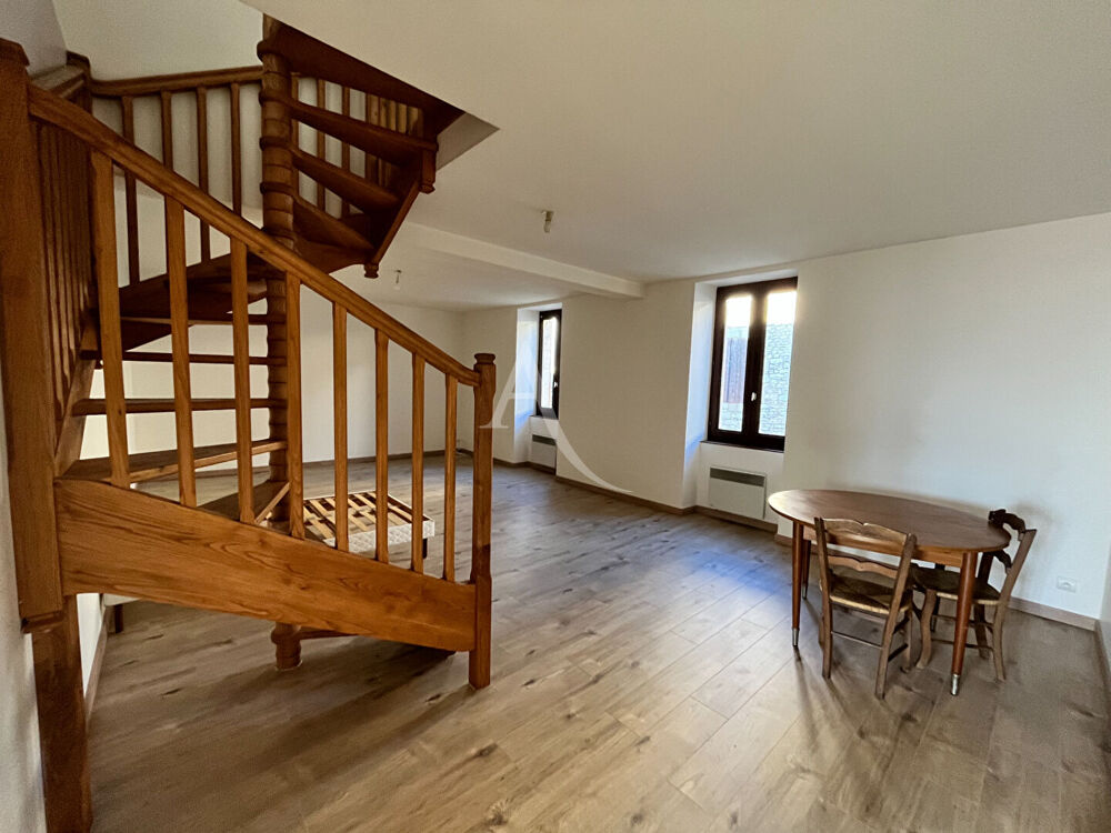 Vente Immeuble Immeuble de rapport en coeur de village: local commercial + 2 logements Villefranche du perigord