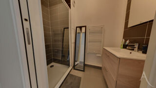  Appartement à louer 4 pièces 78 m²
