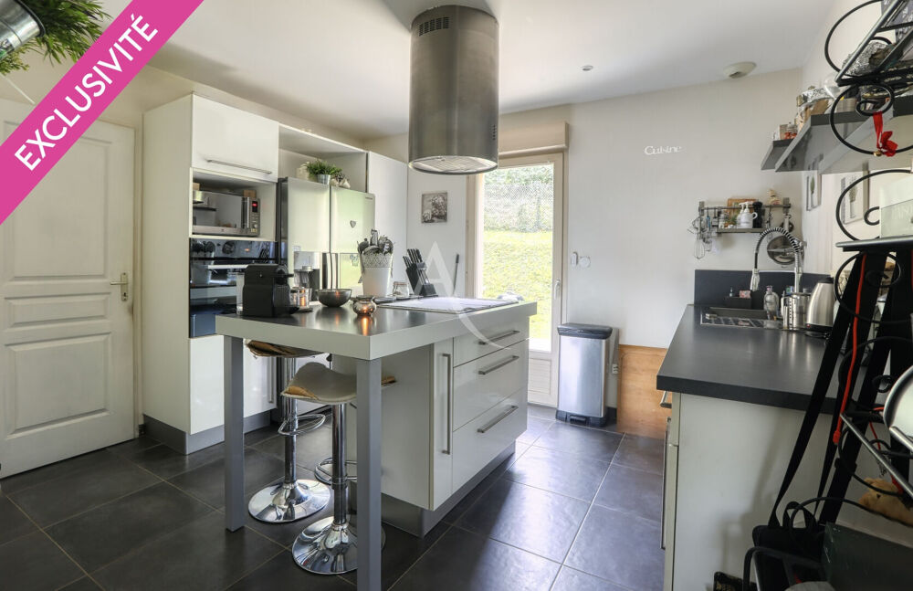 Maison Oinville Sur Montcient 127 m², 4 chambres