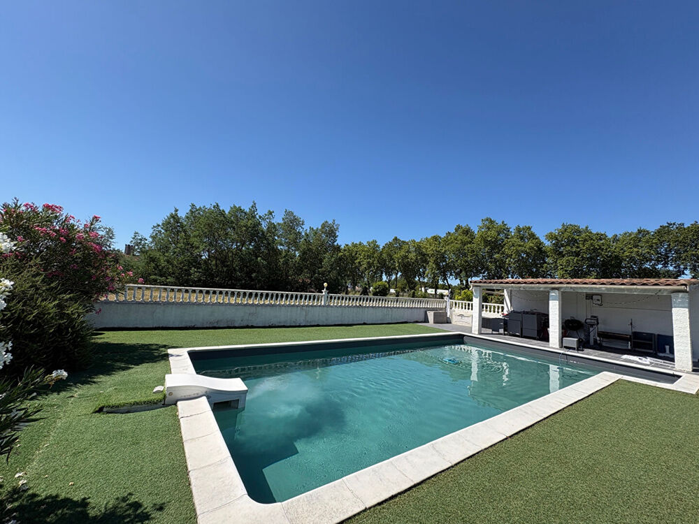 Vente Maison Maison Carbonne 6 pièce(s) 214 m2 Carbonne