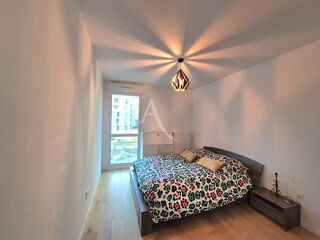  Appartement � vendre 5 pi�ces 93 m�