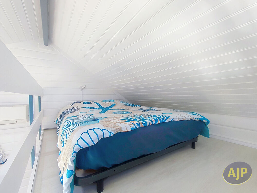 Chalet type studio 27 m2 GUJAN MESTRAS LA HUME (33470)