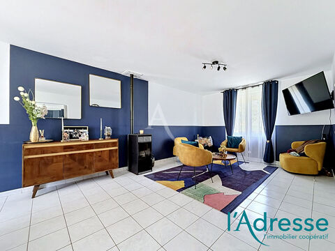   Martign�-sur-Mayenne, Maison trois chambres avec terrasse et garage Maison - 5 pi�ce(s) - 100 m�