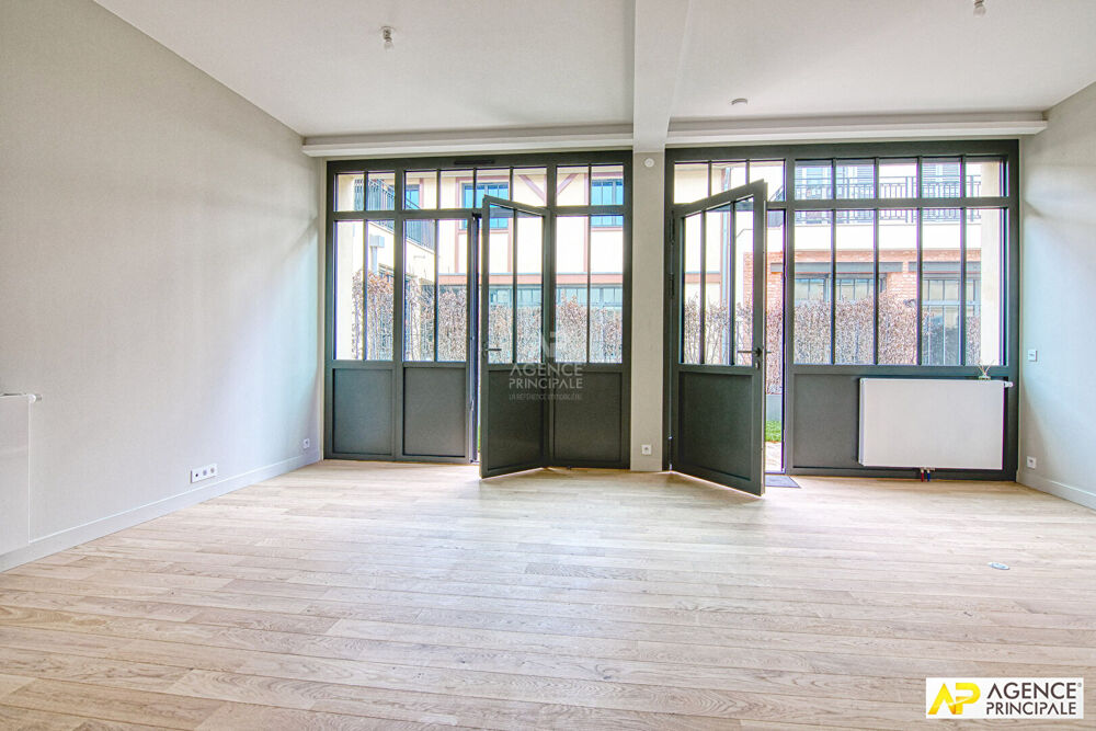 Vente Maison Versailles  Notre Dame  - Maison 3 pièces 65.8 m ² au sol avec terrasse arborée de 17,5 m² Versailles