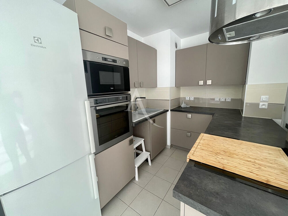 Location Maison A louer, Salon de Provence, maison 104,14 m2, 3 chambres,  garage, jardin Salon de provence
