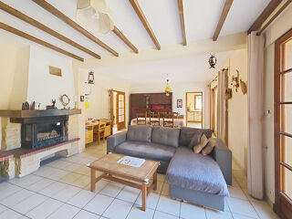 Vente Maison Maison Pujaut 5 pièce(s) 234 m2 - MAISON AVEC DEPENDANCES - TERRAINN 1760 m² - GARAGE Pujaut