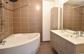  Appartement � vendre 4 pi�ces 90 m�