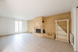  Maison à vendre 8 pièces 203 m²